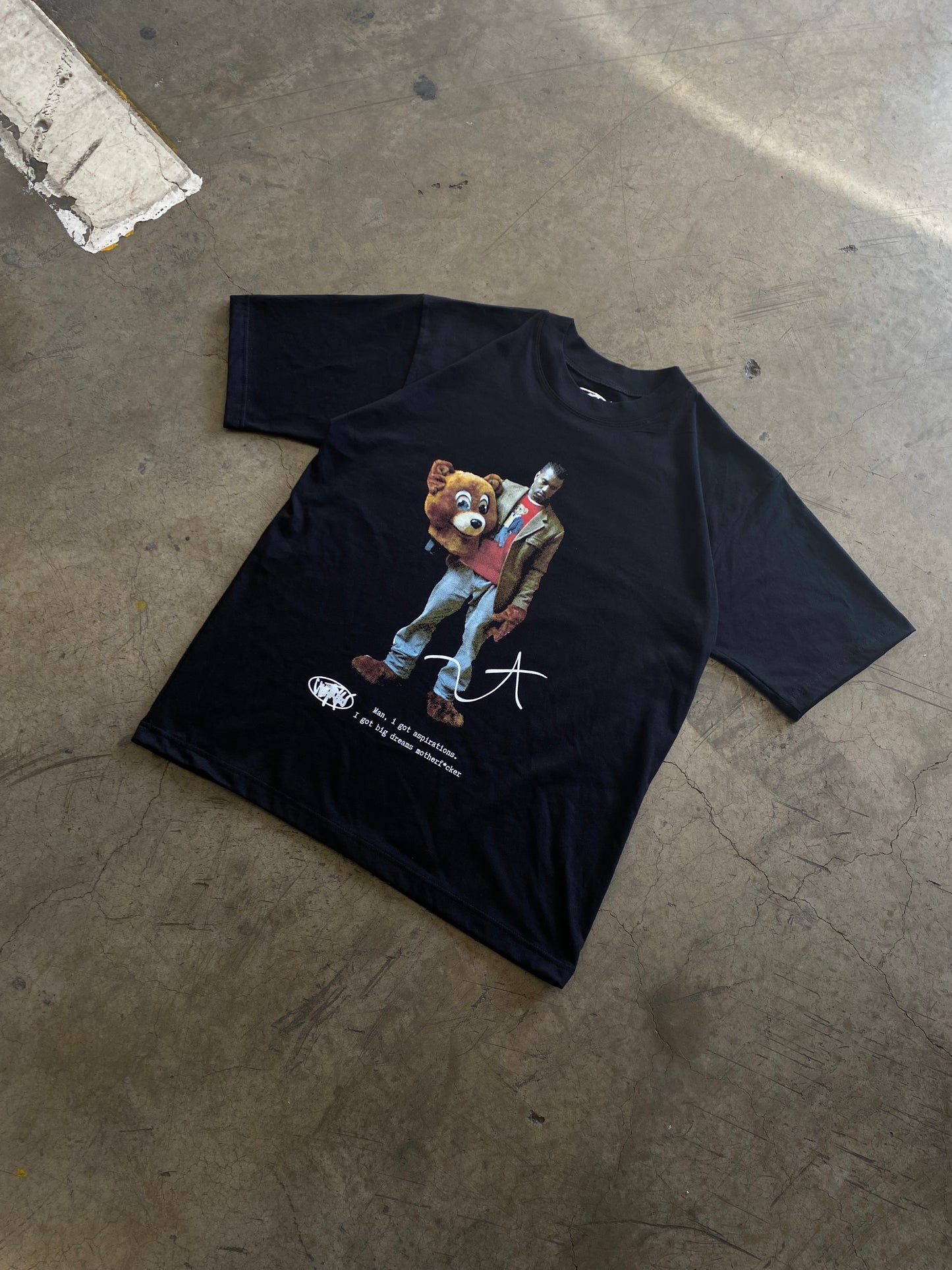 KANYE GRAPHIC TEE