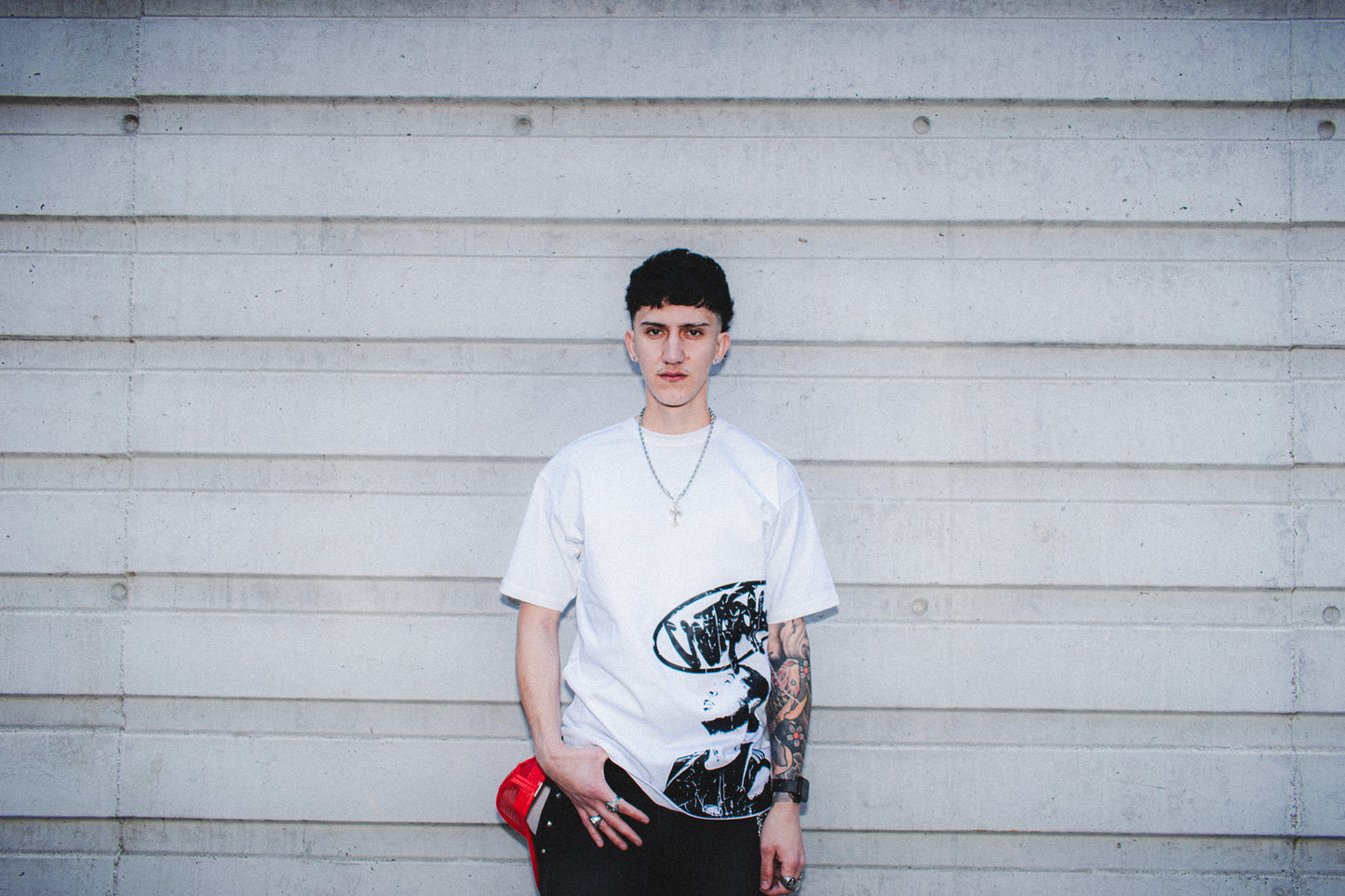 HEAVYWEIGHT JOGA TEE