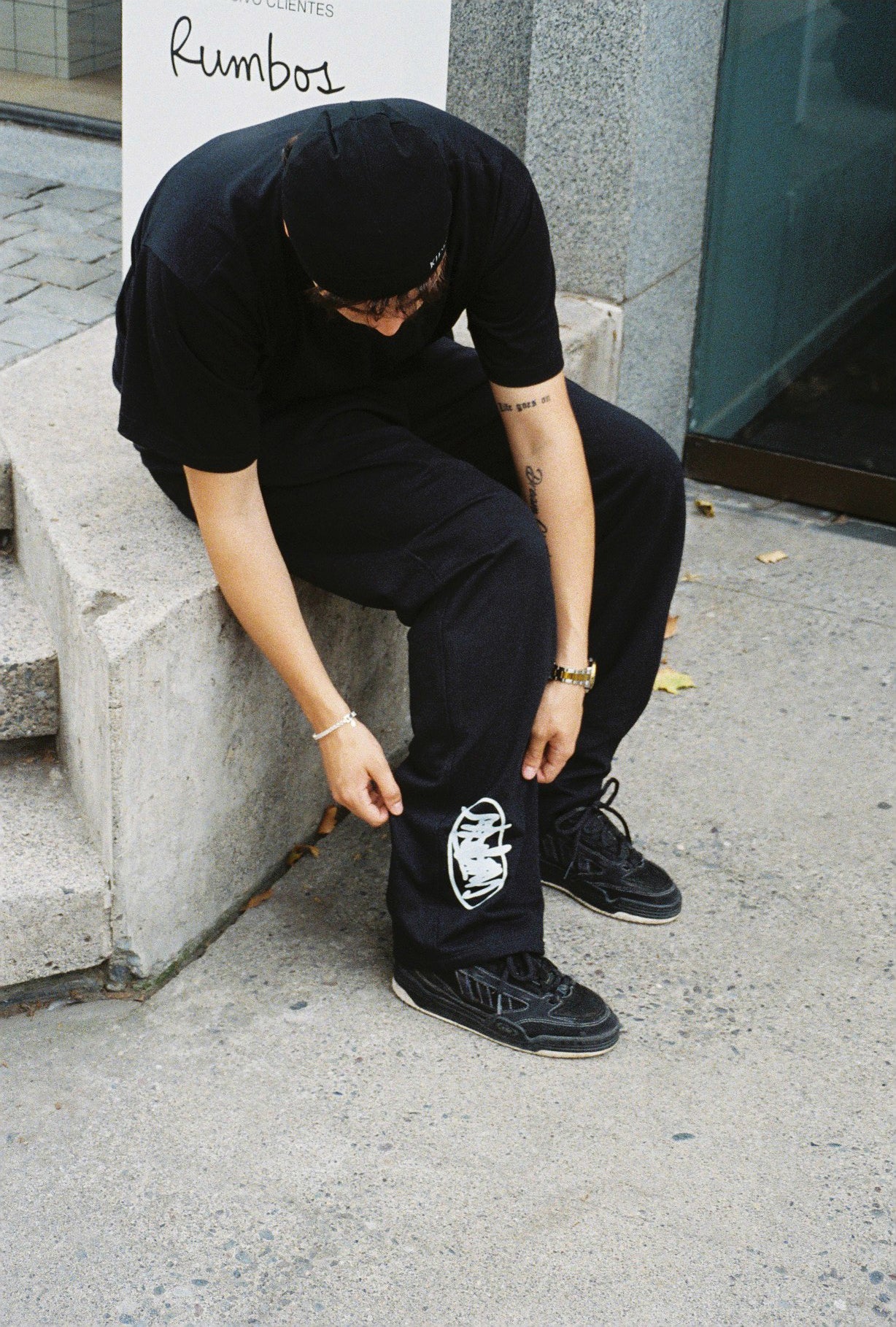 UNMATCHED SWEATPANTS