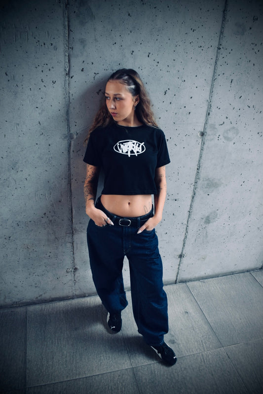 BASIC CROPPED TEE